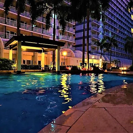 Maru Suite Shell 11F; Modern Room